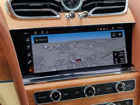 New 2026 Bentley Bentayga Extended Wheelbase AWD/4WD image 31