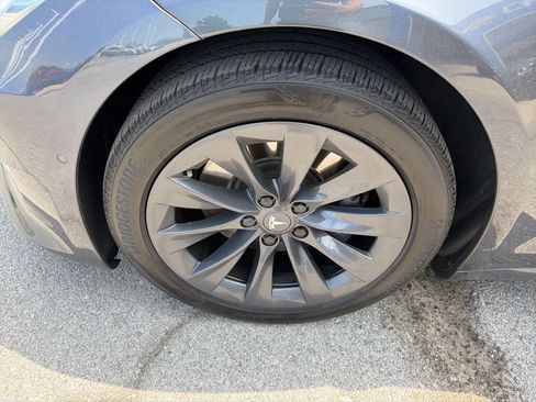 Used 2019 Tesla Model S 100D AWD/4WD image 9