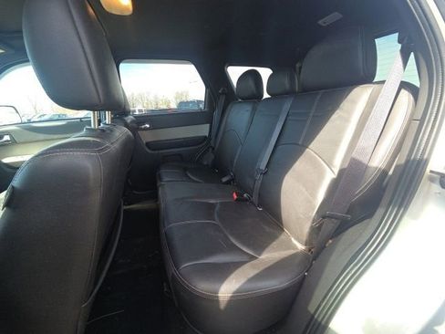 Used 2010 Mercury Mariner Premier image 19