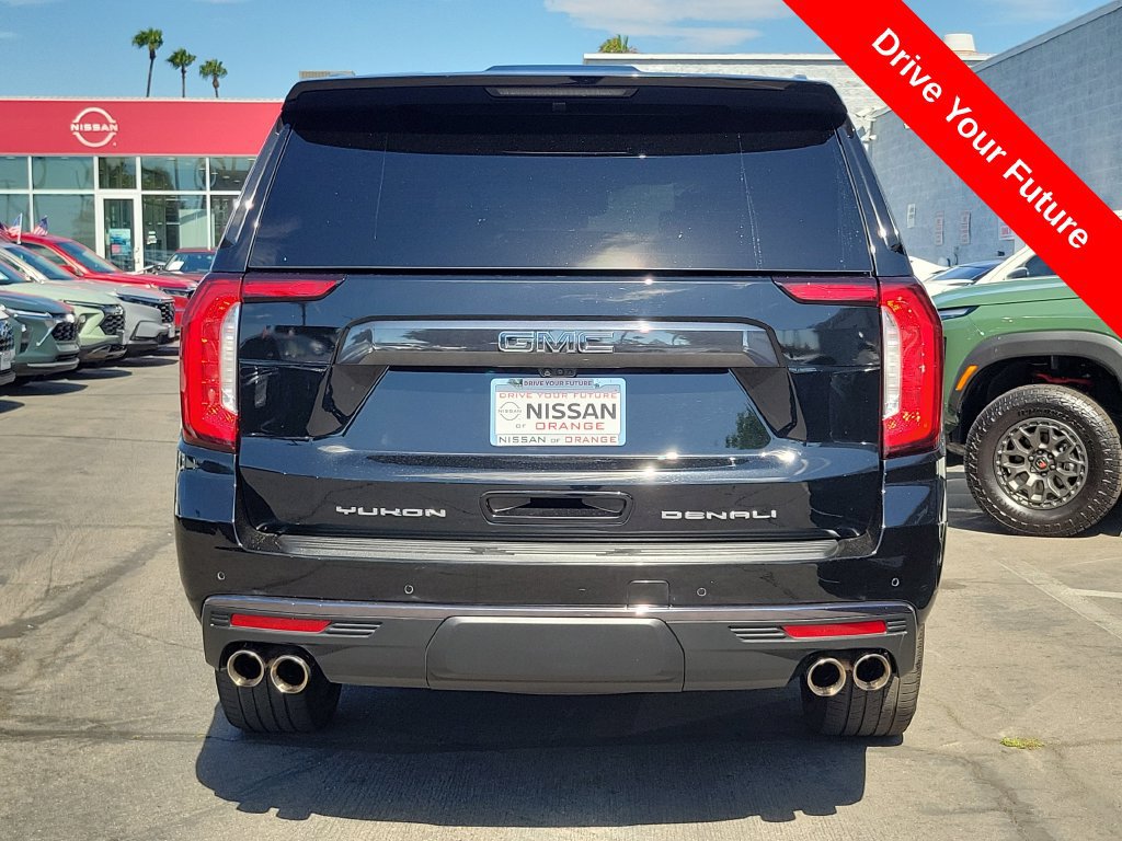Used 2023 GMC Yukon XL Denali Ultimate AWD/4WD image 36