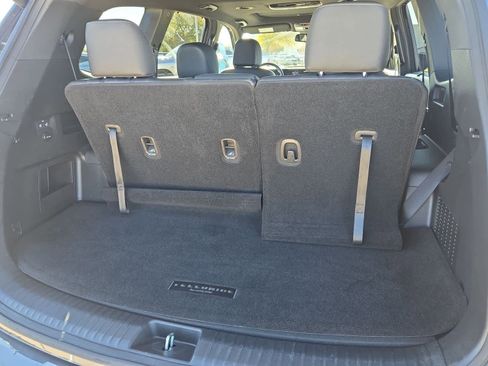 Used 2023 Kia Telluride EX X-Line image 34
