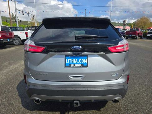 Certified 2020 Ford Edge SEL w/ Convenience Package AWD/4WD image 4