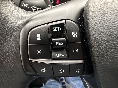 Used 2025 Ford Transit 350 XL image 19