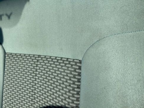 Used 2015 Ford F350 XLT w/ Snow Plow Prep Package image 11