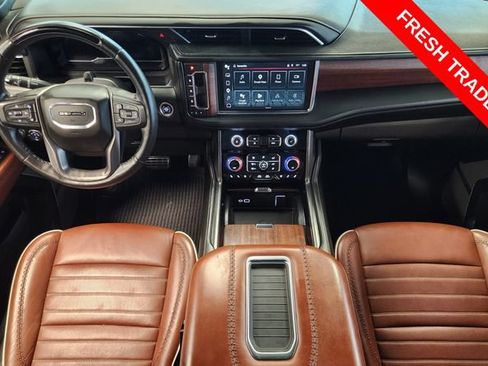 Used 2024 GMC Yukon XL Denali Ultimate AWD/4WD image 26