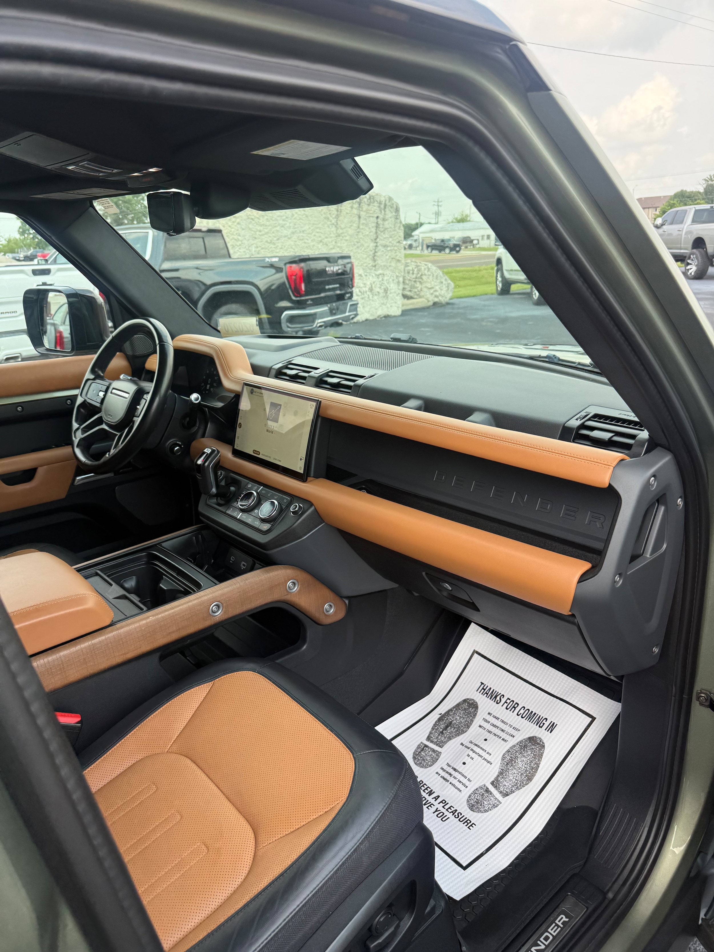 Used 2022 Land Rover Defender 110 X AWD/4WD image 8