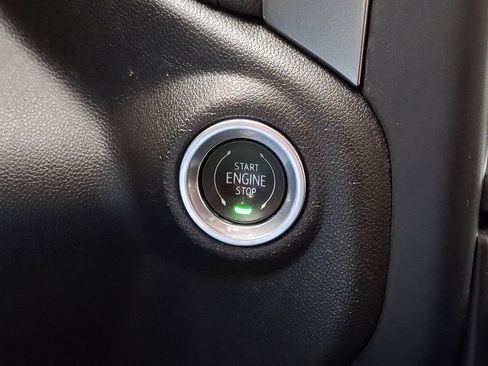 Used 2021 Chevrolet Silverado 1500 RST image 24