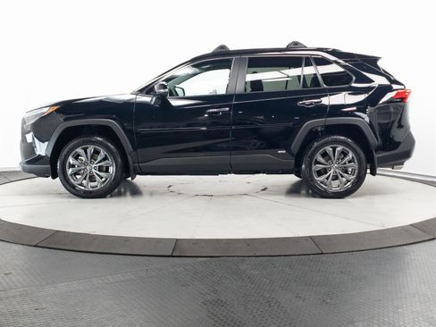 Used 2023 Toyota RAV4 Limited image 8