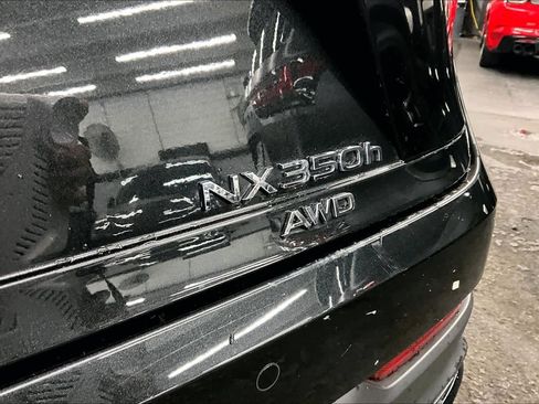 Used 2025 Lexus NX 350h AWD w/ Cold Area Package image 9