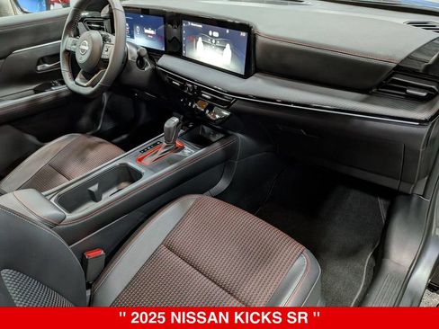 Certified 2025 Nissan Kicks SR w/ SR Premium Package AWD/4WD image 37