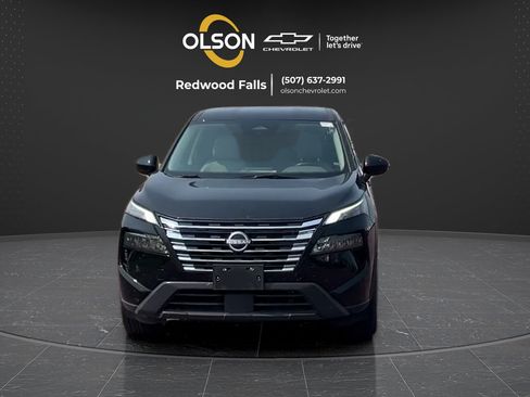 Used 2025 Nissan Rogue SV AWD/4WD image 8