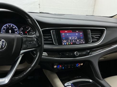Used 2022 Buick Enclave Premium w/ Experience Buick Package FWD image 35