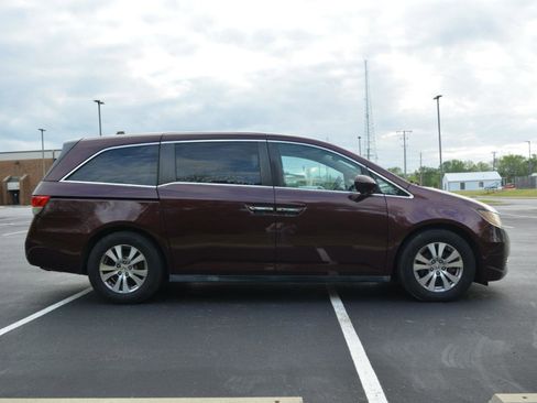 Used 2015 Honda Odyssey EX image 4