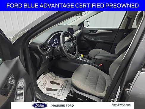 Certified 2022 Ford Escape SE w/ Cold Weather Package AWD/4WD image 32