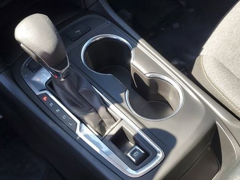 Certified 2024 Chevrolet Equinox LT image 20