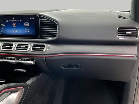 Certified 2025 Mercedes-Benz GLE 350 4MATIC image 19