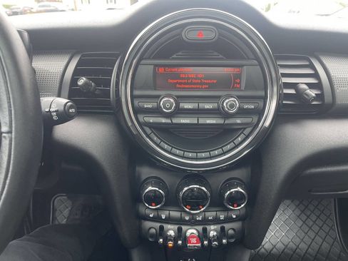 Used 2015 MINI Cooper 2-Door Hardtop image 28