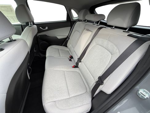 Used 2023 Hyundai Kona SE w/ Cargo Package image 16