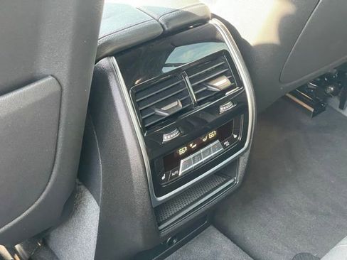 Used 2021 BMW X5 xDrive40i w/ M Sport Package AWD/4WD image 8