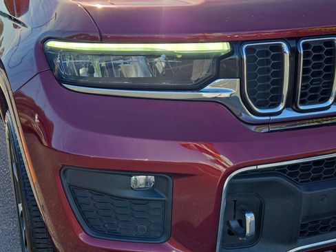 Certified 2021 Jeep Grand Cherokee L Overland w/ Advanced Protech Group III image 3