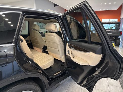 Used 2016 BMW X5 xDrive50i image 46
