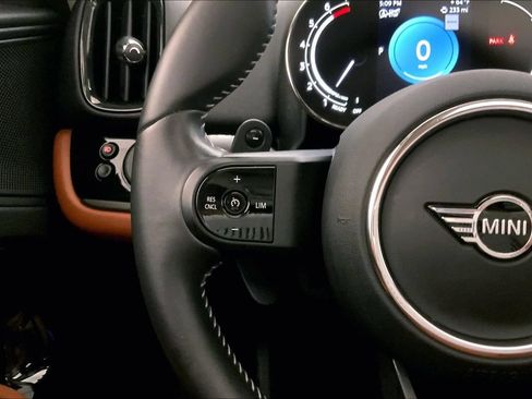 Used 2024 MINI Cooper Countryman S w/ Signature Upholstery Package AWD/4WD image 18