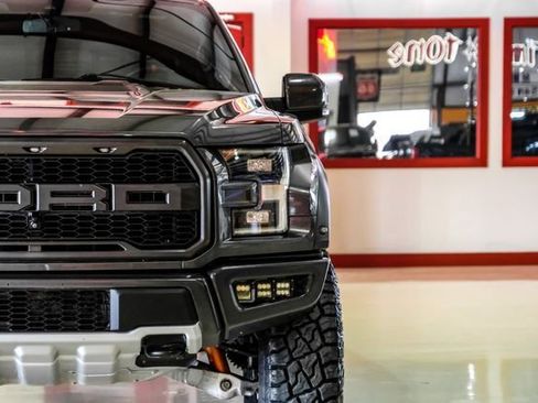 Used 2020 Ford F150 Raptor w/ Equipment Group 802A Luxury image 44