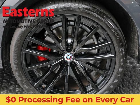 Used 2023 BMW X6 M50i w/ Executive Package AWD/4WD image 8