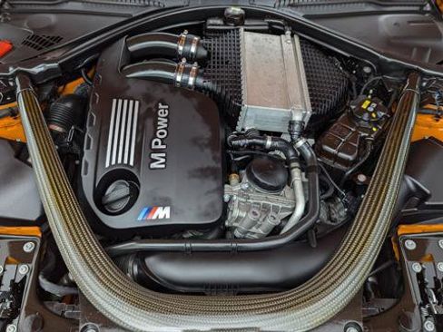 Used 2015 BMW M4 Coupe image 29