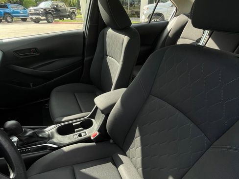 Used 2024 Toyota Corolla LE FWD image 20
