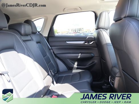 Used 2025 MAZDA CX-5 AWD 2.5 S w/ Preferred Package image 12