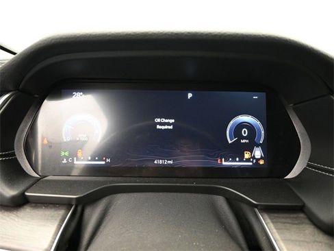 Used 2022 Jeep Grand Cherokee L Limited image 18