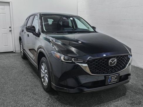 Used 2025 MAZDA CX-5 AWD 2.5 S w/ Select Package image 2