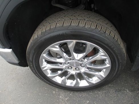 Used 2023 GMC Sierra 1500 SLT w/ SLT Premium Plus Package image 16