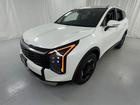 New 2026 Kia Sportage EX AWD/4WD image 7