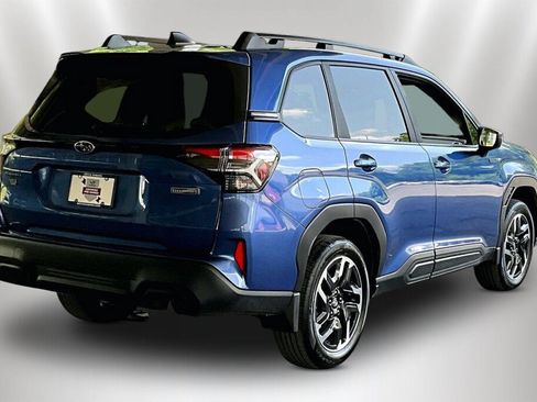 Certified 2026 Subaru Forester Premium AWD/4WD image 5