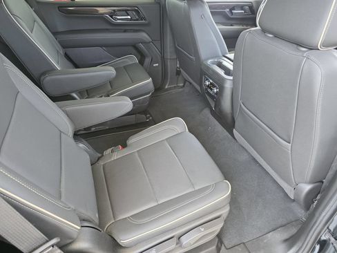 Used 2026 GMC Yukon Elevation w/ LPO, Floor Liner Package AWD/4WD image 27