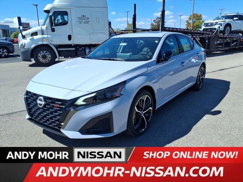 New 2025 Nissan Altima 2.5 SR w/ SR Premium Package image 4