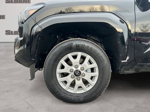 Used 2025 Toyota Tacoma SR5 RWD image 14