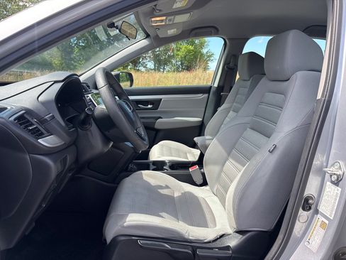 Used 2018 Honda CR-V LX image 12