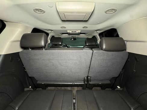 Used 2010 GMC Yukon XL Denali image 26