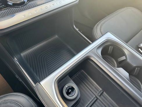 New 2026 Ford Expedition Platinum w/ Stealth Performance Package image 24