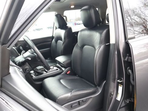 Used 2024 INFINITI QX80 Luxe image 32