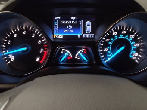 Used 2016 Ford Escape SE w/ Equipment Group 201A AWD/4WD image 23