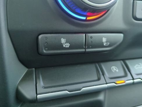 Used 2022 Chevrolet Silverado 1500 RST image 23