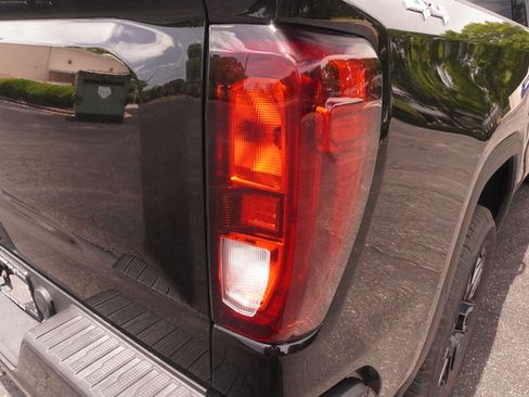Used 2026 GMC Sierra 1500 Pro w/ Graphite Edition AWD/4WD image 32