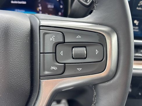 Used 2024 Chevrolet Silverado 1500 LT AWD/4WD image 12