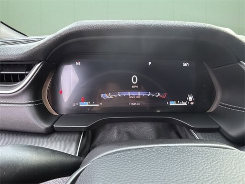 Certified 2025 Jeep Grand Cherokee Laredo X w/ Luxury Tech Group I image 28