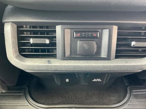 Used 2022 Ford F150 Lariat w/ Equipment Group 502A High image 14