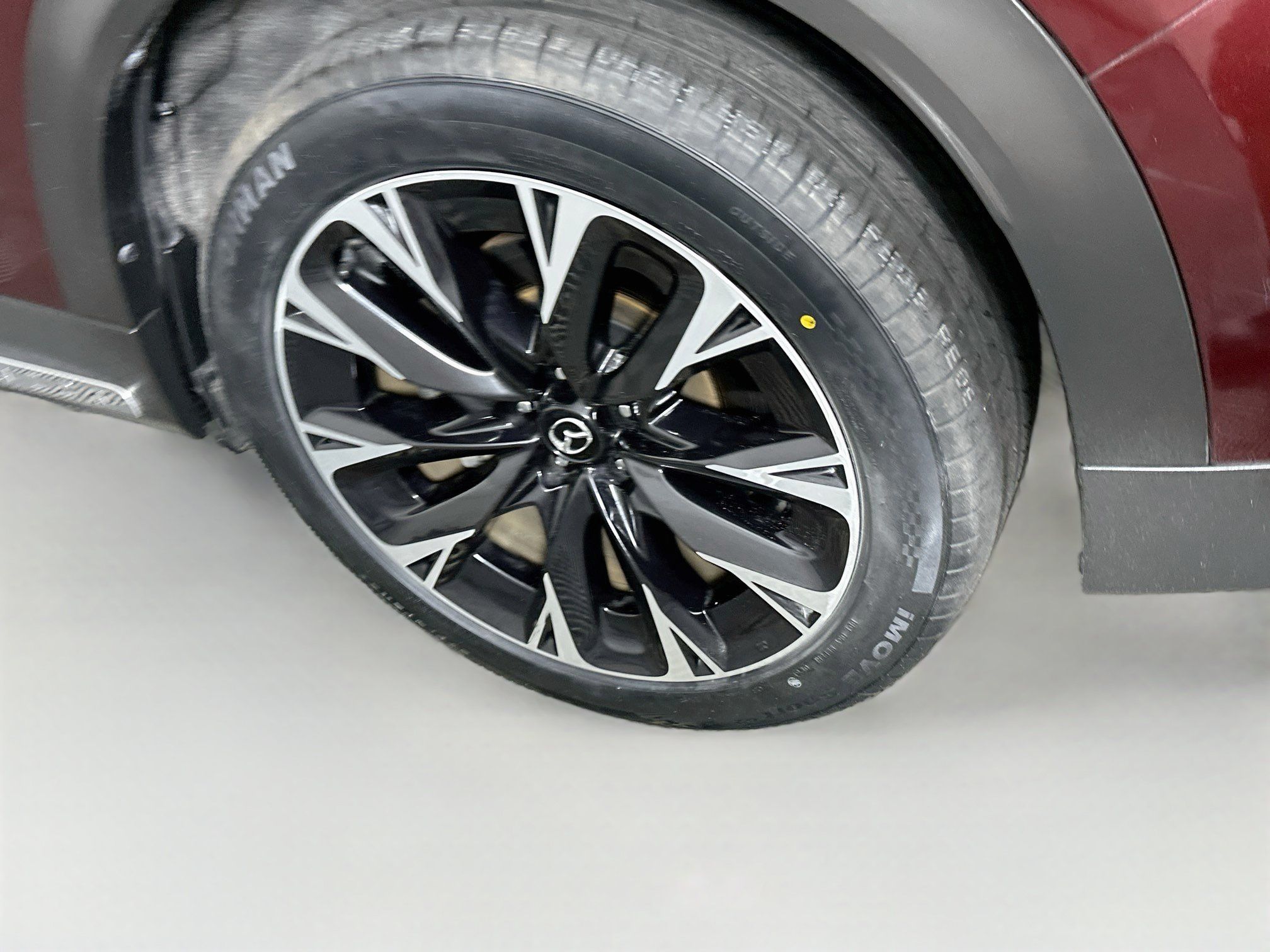 Used 2024 MAZDA CX-90 Plug-In Hybrid w/ Premium Plus AWD/4WD image 11